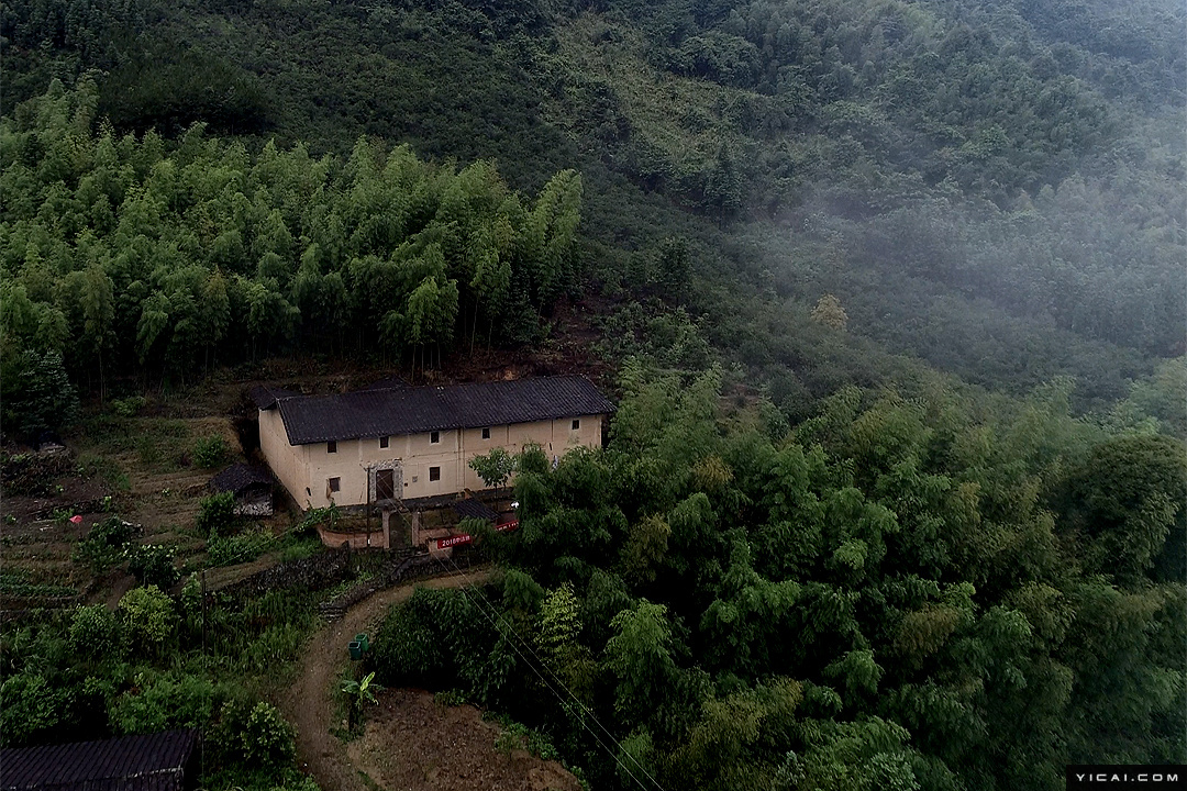 福建南平九龙村村民与外来人携手试图重振乡村